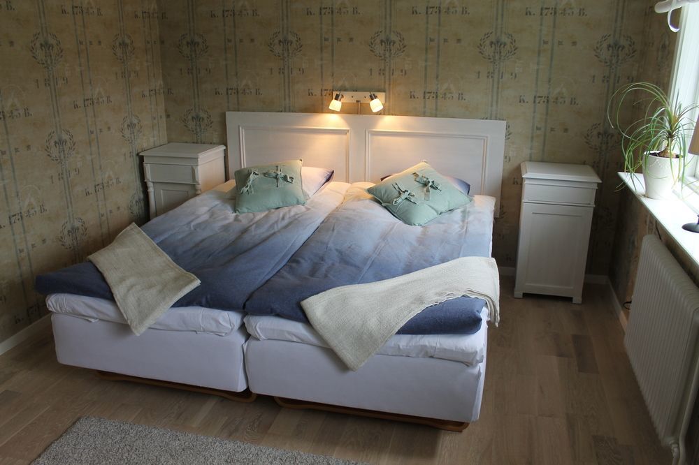 Tant Groen B&B Falun Exterior photo